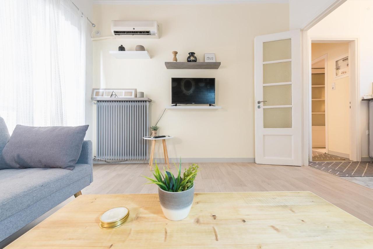 Lovely 1 Bedroom Apartment In Афіни Екстер'єр фото